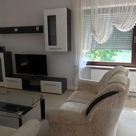 Ferienwohnung Niederfell - An der Mosel Exterior foto