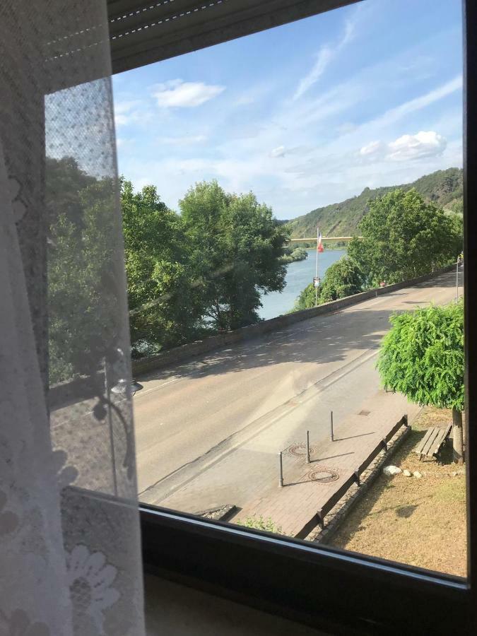 Ferienwohnung Niederfell - An der Mosel Exterior foto